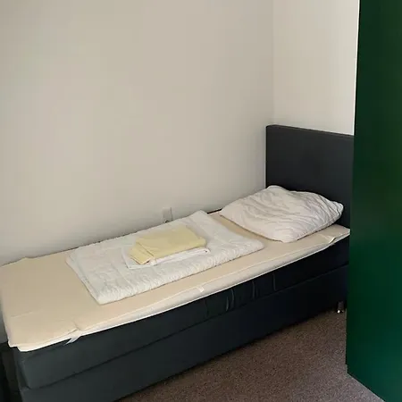 Campus Prackenfels Hotel *